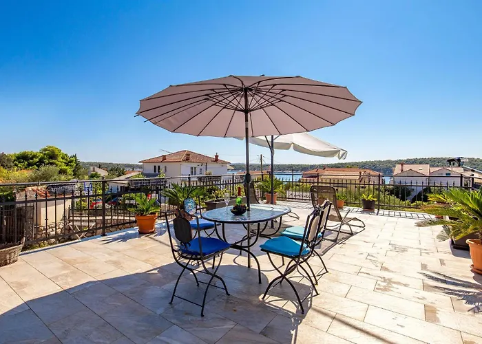 Pet Friendly In Rab With Wifi 度假居 *